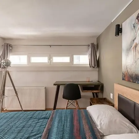 Apartamento Industrial Loft Near Seaside W 200Mbps Tesalónica Exterior foto